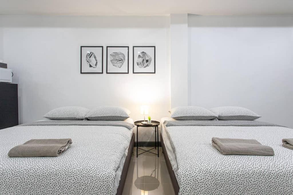 P1 Silom Pan Large Room Full Kitchen Wifi 4-6Pax Bangkok Eksteriør billede