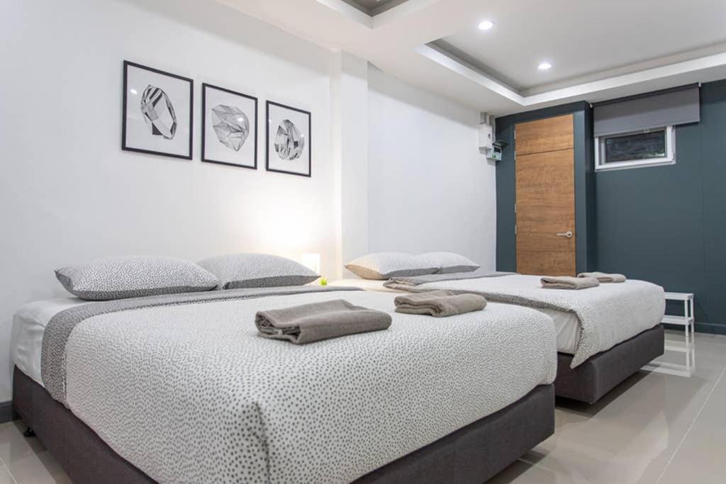 P1 Silom Pan Large Room Full Kitchen Wifi 4-6Pax Bangkok Eksteriør billede